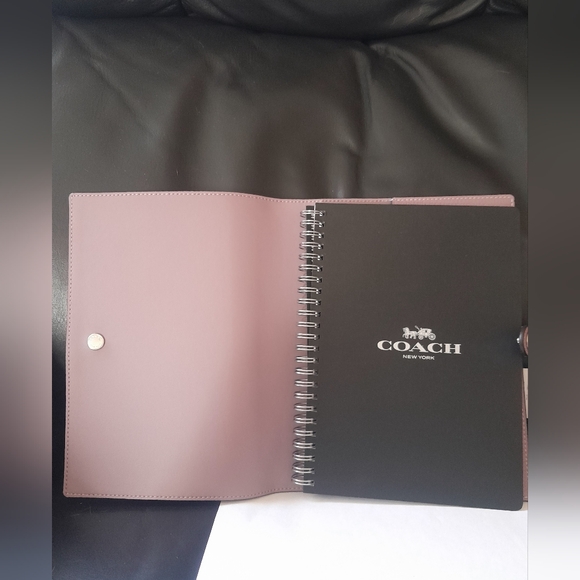 New Coach Notebook & Wristlet With Candy Charm - In Candy Print NWT - Picture 8 of 12